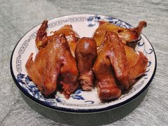 脆皮乳鸽-燕郊烧鸽子(和众店)