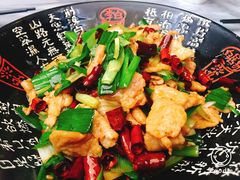宣威小炒肉-蔼若春.传承三十年云南菜(金碧公园店)