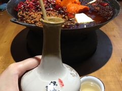 -白乐天毛肚火锅馆(解放碑店)