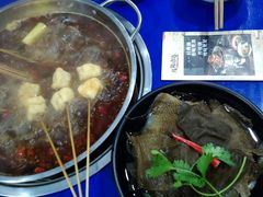 -马路边边·成都串串(翠柏路店)