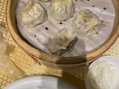 薄皮包子-巴扎美食·新疆菜·西域歌舞表演餐厅(新疆大厦店)