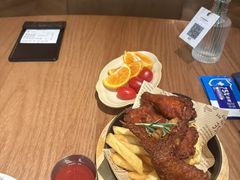 -芭莉与彩虹西餐厅(成都合生汇店)