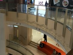 -香港ELEMENTS圆方