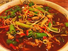 自贡老街鲜锅兔-绝城芋儿鸡(犀浦旗舰店)