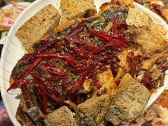 -辣尚瘾·烤鱼·新川菜(交大直营店)