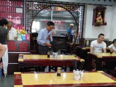 大堂-老陆稿荐(西中市店)