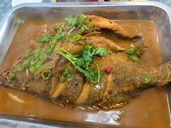 -湖南人家湘菜馆(镇江路店)