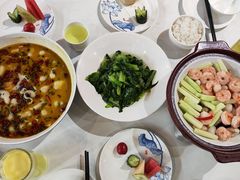 -香山湖家家宴(中山陵店)