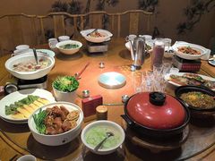 -巢爷老味(东方红店)