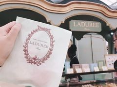 -ladurée(戴高乐机场T 2F店)