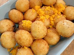 -蜜桃餐厅·伴山(湖滨商业街店)