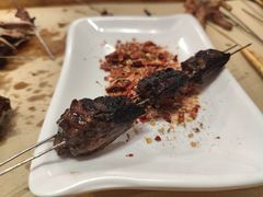 烤油边-鸽子窝专业烧烤店(南市场店)