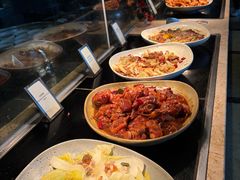 -大中华希尔顿酒店-念自助餐·嗨啤·小龙虾