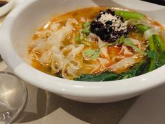 -上海佘山世茂艾美酒店