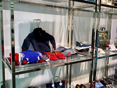 -Gucci(首创奥特莱斯店)