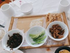 烙饼撒子卷带鱼-大鸭梨烤鸭(石佛营店)