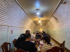 大堂-洞庭洲·防空洞火锅·烧烤·铜锅涮肉(新百广场店)