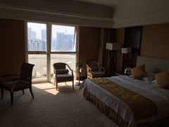 -华雅花园大酒店