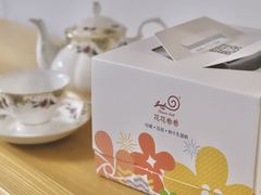 -花花卷卷·鲜食蛋糕(静安久光百货店)