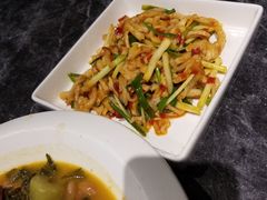 -泉味道贵州厨房(三里河店)