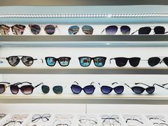 -潘多拉眼镜·蔡司依视路明月(潘家园店)