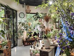 -弗劳尔花艺坊(龙涛店)