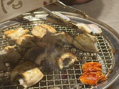 -草家酱蟹炭火烤肉店(珲春南路一店)