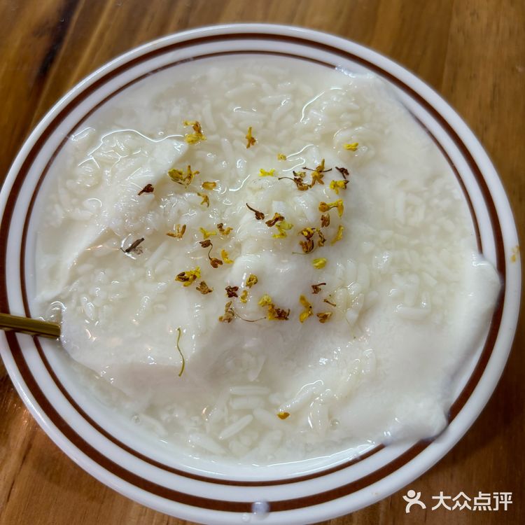 这家四川冒菜绝了！毛血旺麻辣鲜香，鸭血嫩滑Q弹