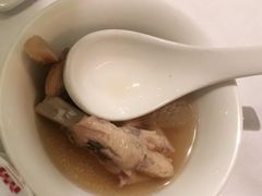 松茸山菌炖竹笙-尚一汤 广东炖汤(金桥国际店)
