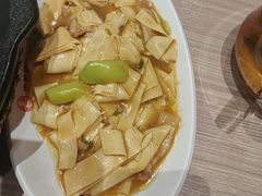 -六泰居·尔滨地标·东北菜(泰山路店)