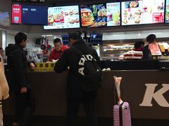 -肯德基(汤逊湖店)