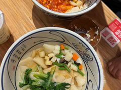 -陇上秦轩西安biangbiang面(EFC欧美金融商业城店)