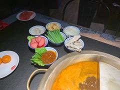 -九鼎轩脆毛肚火锅(南京东路店)