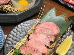 厚切牛舌-热血兄弟·炭火烤肉(融侨中心店)