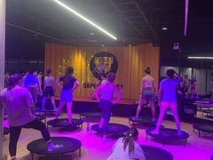 -超级猩猩健身·团课(铁机路迅博店)