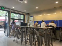 大堂-董小西的凉皮和椒麻鸡(三元桥店)