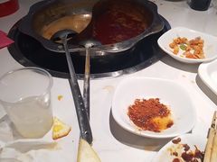 -佰人王串串香火锅(洋珠巷店)