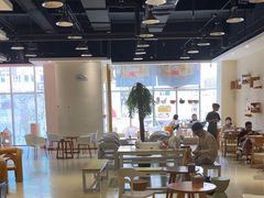 -藏猫猫咖啡主题馆(中央大道店)