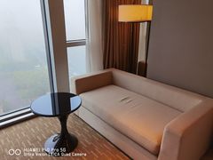 -上海宝华万豪酒店