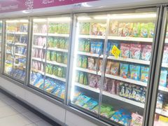 -家乐福(四元桥购物中心店)