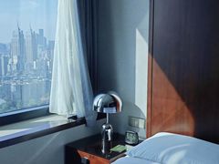 -上海龙之梦万丽酒店