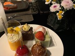 -唐拉雅秀酒店-西锦汇空中BBQ·思创餐厅