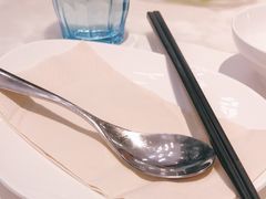 -港丽餐厅(高德置地店)