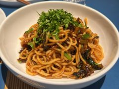 -一坐一忘云南菜(嘉里中心店)
