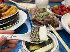 -达吾手抓美食城总部(义乌店)