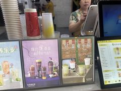 -张阿姨奶茶(崇明八一路店)