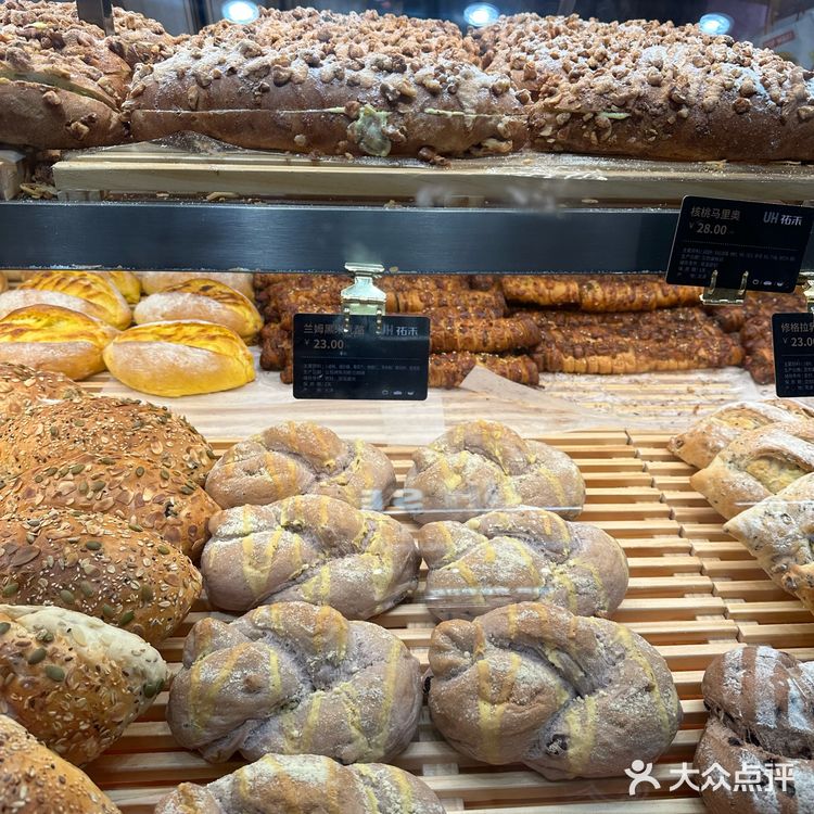 天津首家！！开了！排队！面包我用了30代60