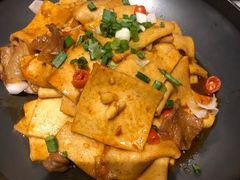-俏湖兰·辣椒炒个肉(海沧店)