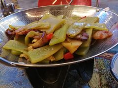龙胜瑶寨腊味锅-刘姐啤酒鱼民族演艺餐厅(西街总店)
