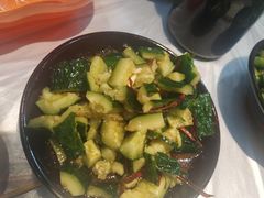 -霄汉牛三鲜湖北砂锅菜(万松园2店)